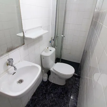 Myl Central - 3Bd + 2Wc + Wifi *