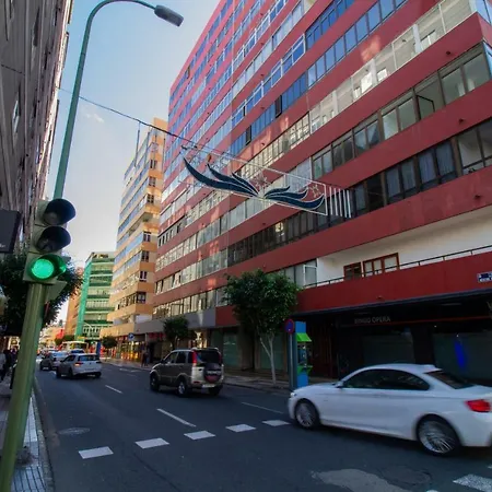 Myl Central - 3Bd + 2Wc + Wifi Apartment
